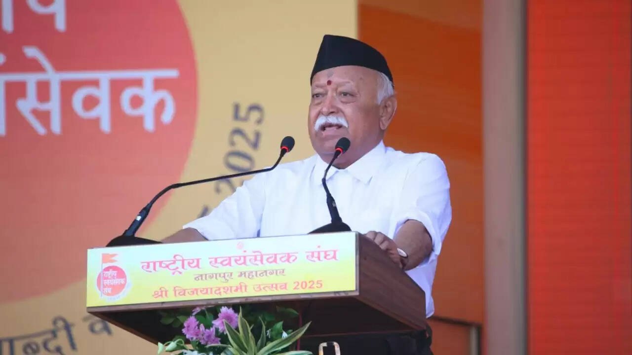 Mohan Bhagwat का विजयदशमी पर सुरक्षा और एकता का संदेश