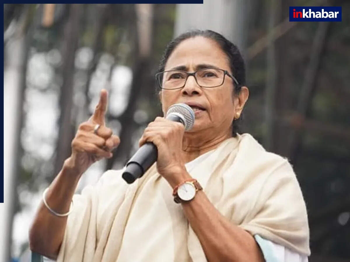 ममता बनर्जी ने चुनाव आयोग और मोदी सरकार पर साधा निशाना