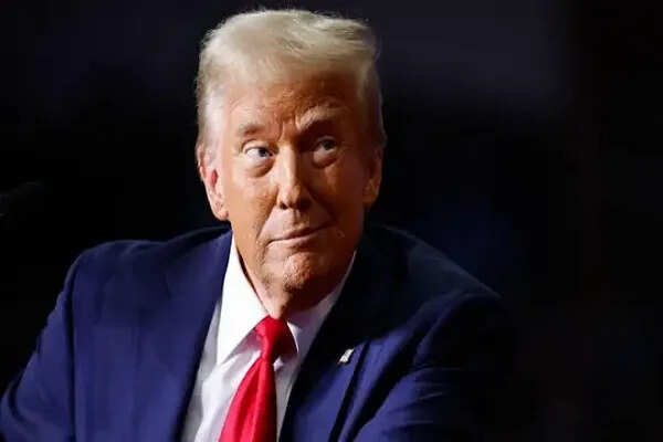 कोलंबिया और अमेरिका के बीच तनाव बढ़ा, ट्रंप ने दी चेतावनी