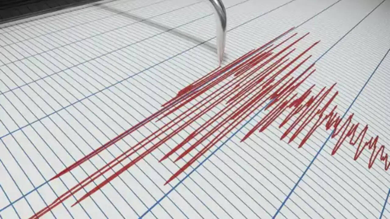 कामचटका प्रायद्वीप के पास 6.4 तीव्रता का भूकंप