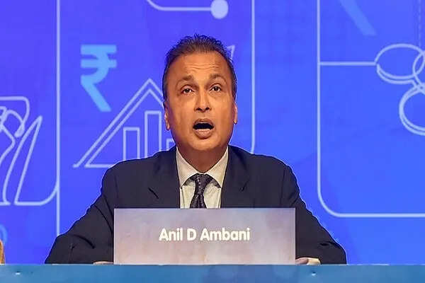 अनिल अंबानी से 17,000 करोड़ के ऋण धोखाधड़ी मामले में ईडी की पूछताछ