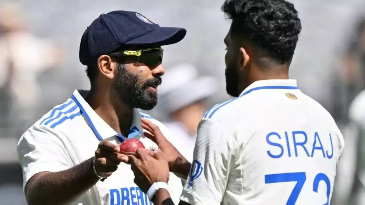 Mohammed Siraj की शानदार गेंदबाजी ने इंग्लैंड को किया परेशान, जानें उनकी भावुक बातचीत
