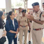 राजकीय रेलवे पुलिस का जागरूकता अभियान: त्योहारी सीजन में सुरक्षा पर जोर