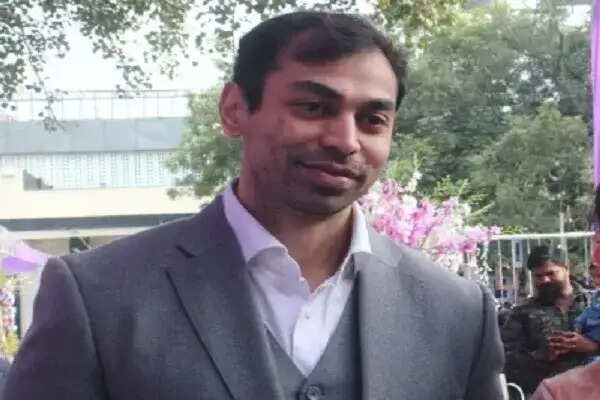 समाजवादी पार्टी के संस्थापक मुलायम सिंह यादव के बेटे प्रतीक यादव का निधन