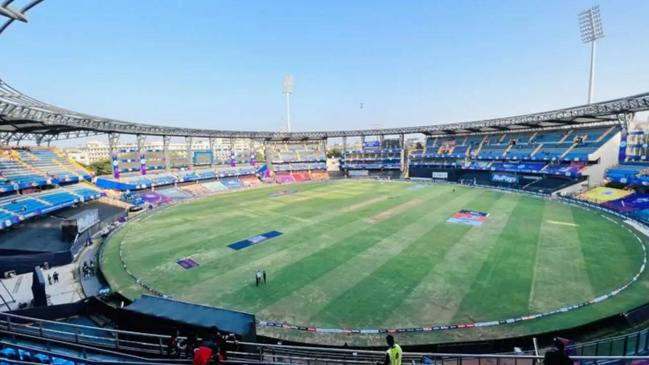 IPL 2026: मुंबई इंडियंस और आरसीबी के बीच रोमांचक मुकाबला