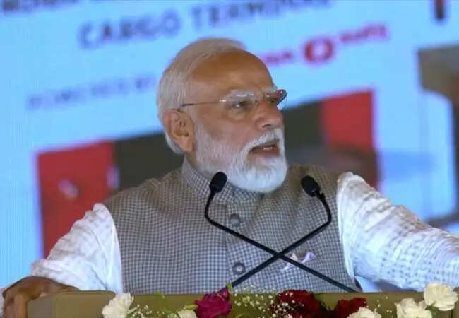 उत्तर प्रदेश में जेवर एयरपोर्ट का उद्घाटन, 5 अंतरराष्ट्रीय एयरपोर्ट वाला पहला राज्य बना