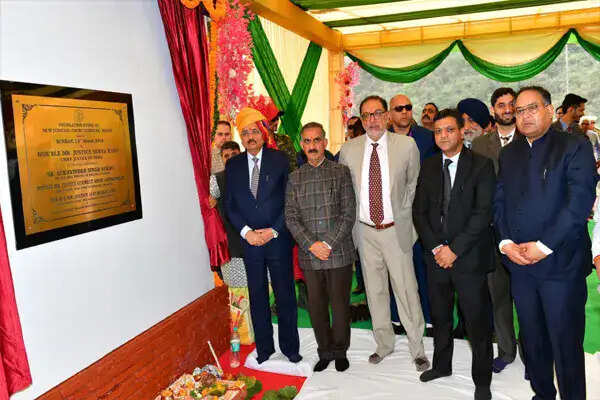 मंडी में 152 करोड़ रुपये की लागत से न्यायालय परिसर का शिलान्यास