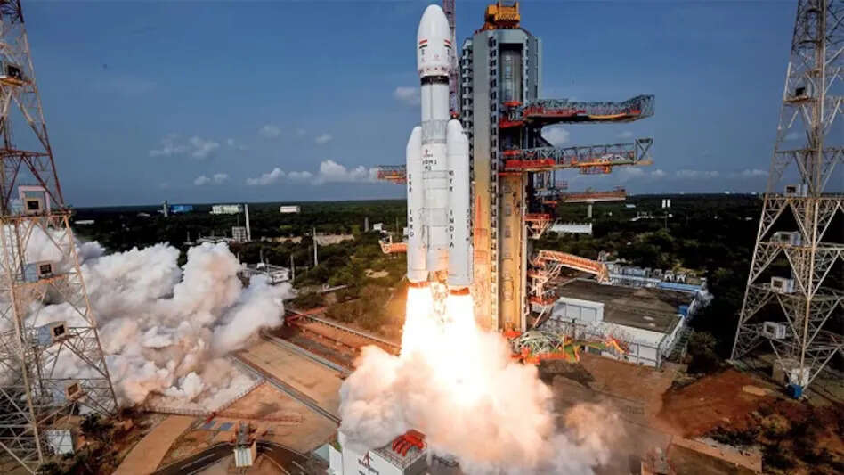 ISRO ने भारतीय नौसेना के लिए लॉन्च किया अत्याधुनिक संचार सैटेलाइट