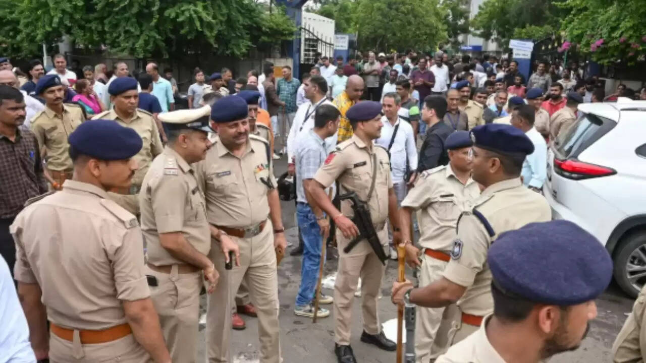 अहमदाबाद में छात्र की हत्या: इंस्टाग्राम चैट से खुलासा