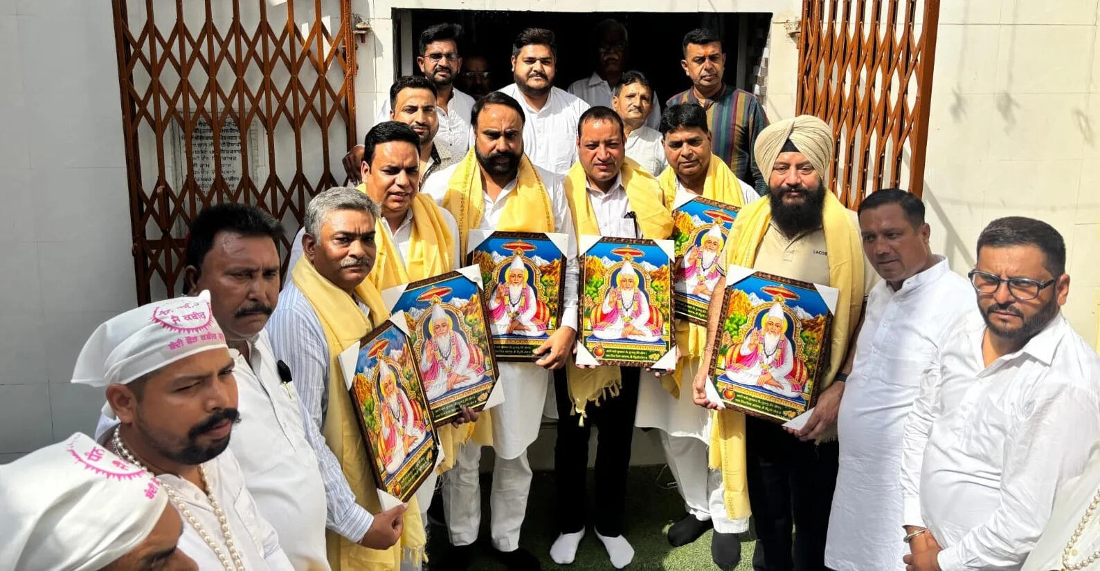 डीएसपी नीरज अनार्य का सम्मान समारोह