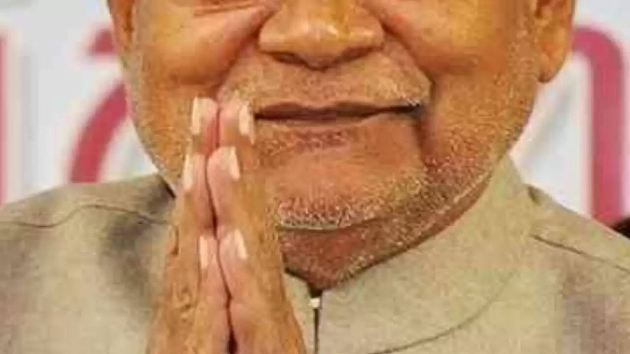 राजनीति में बजट सत्र की तैयारी