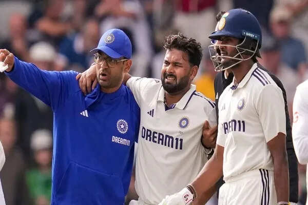 ऋषभ पंत की चोट के बावजूद शानदार बल्लेबाजी, भारतीय टीम 358 पर ऑल आउट