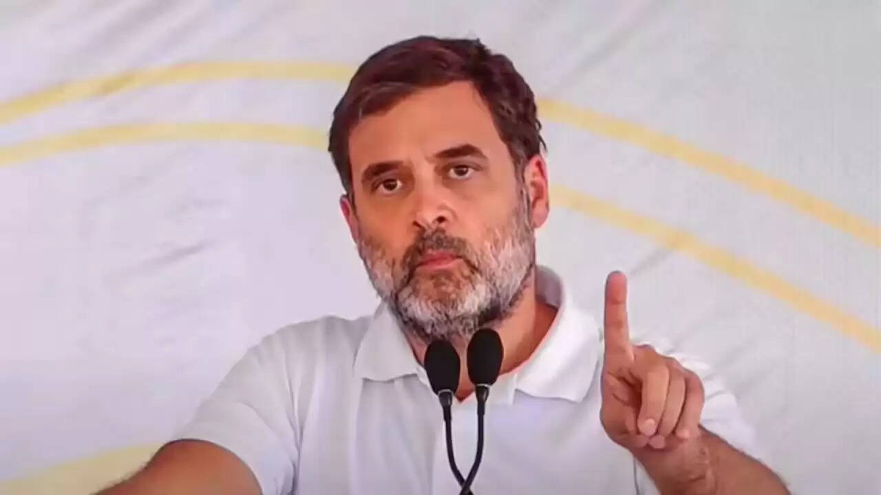 राहुल गांधी ने उत्तराखंड पेपर लीक पर बीजेपी को घेरा