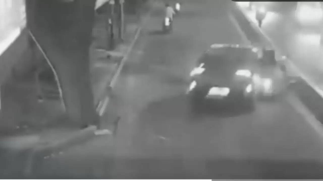 बेंगलुरु में रोड रेज का खतरनाक मामला: गुस्से में कार से स्कूटर को टक्कर