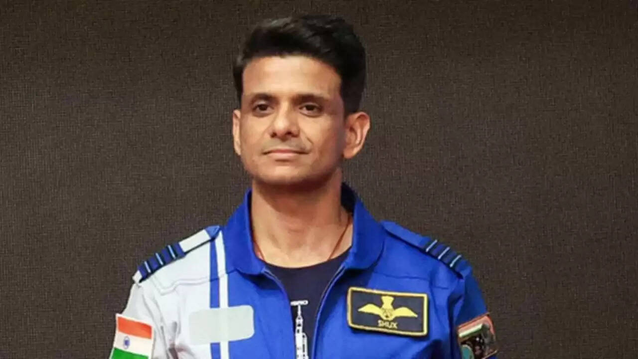भारतीय वायुसेना के ग्रुप कैप्टन शुभांशु शुक्ला की ऐतिहासिक वापसी