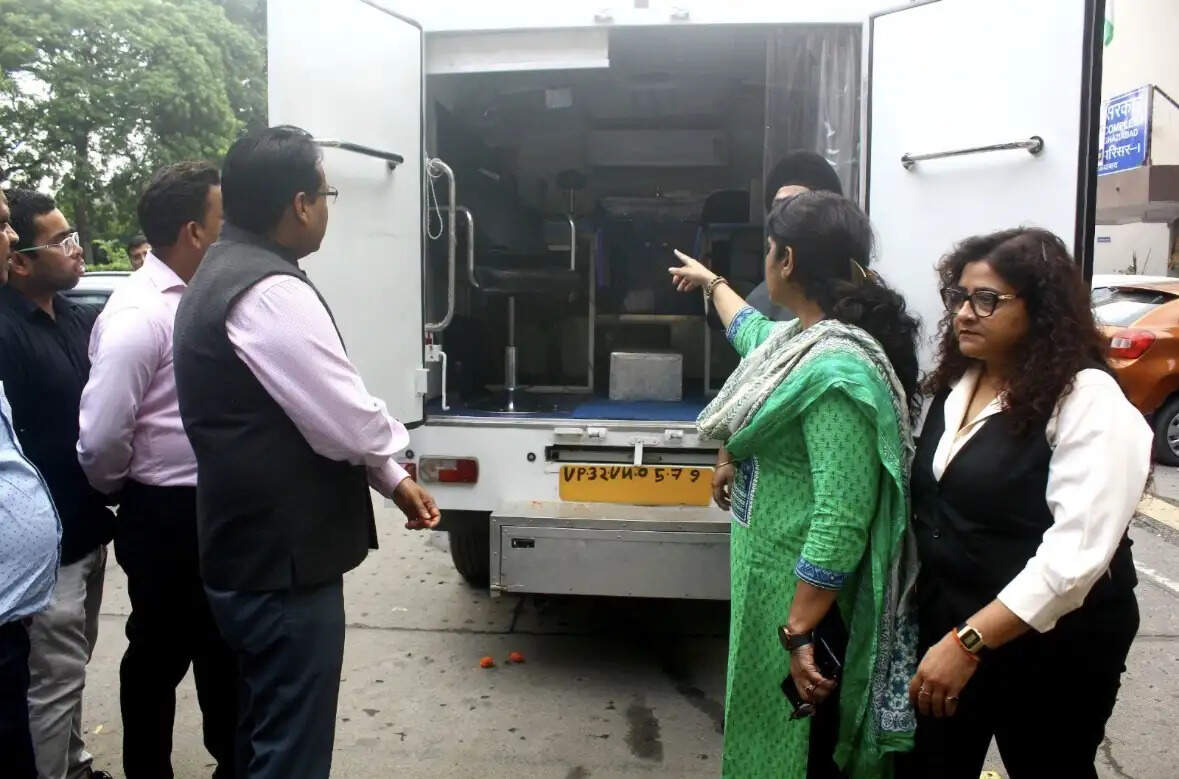 गाजियाबाद में पासपोर्ट मोबाइल वैन सेवा की शुरुआत, नागरिकों को मिलेगी सुविधा