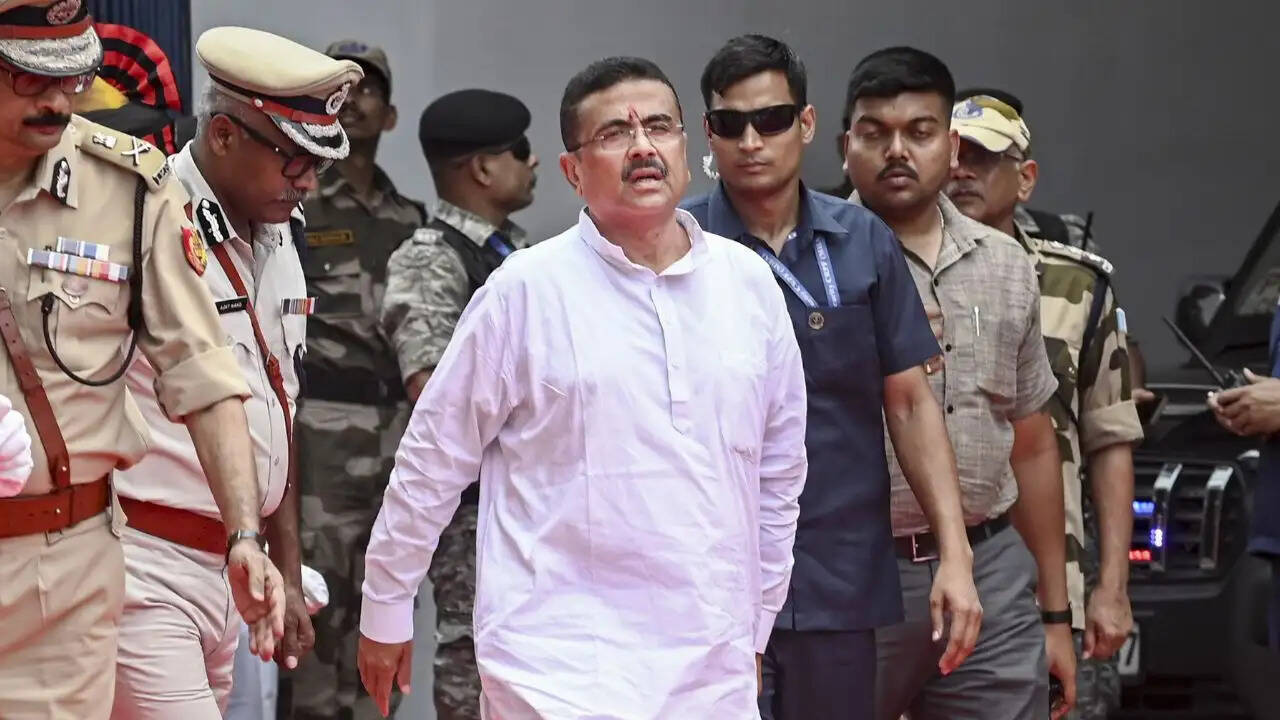 RSS प्रमुख ने शुभेंदु अधिकारी को बताया संगठन का बेटा, गर्व की बात