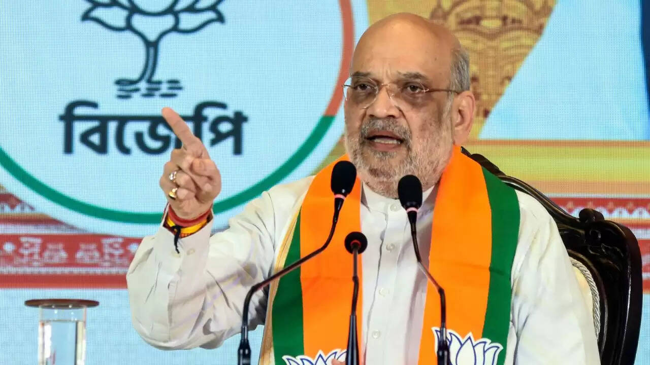 लोकसभा में परिसीमन बिल पर तीखी बहस, अमित शाह का व्यंग्यात्मक जवाब