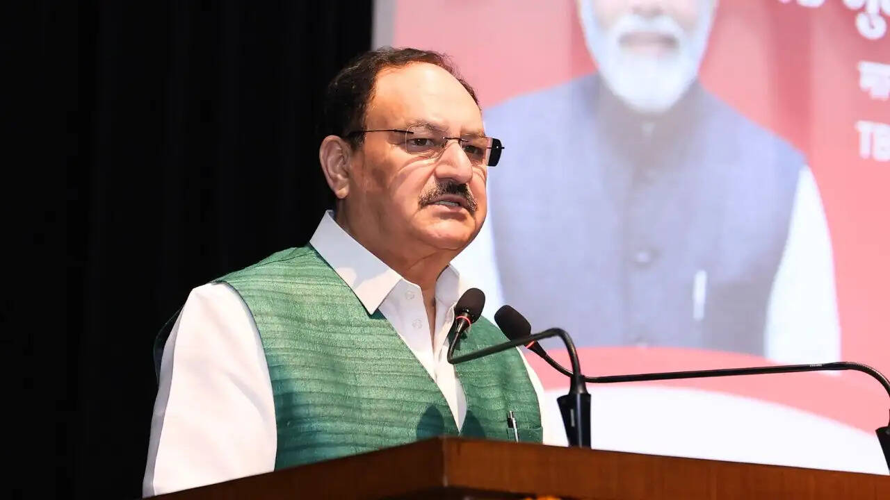 केंद्रीय मंत्री जेपी नड्डा का राहुल गांधी पर तीखा हमला: जंतर-मंतर पर फायरिंग की खबरें झूठी