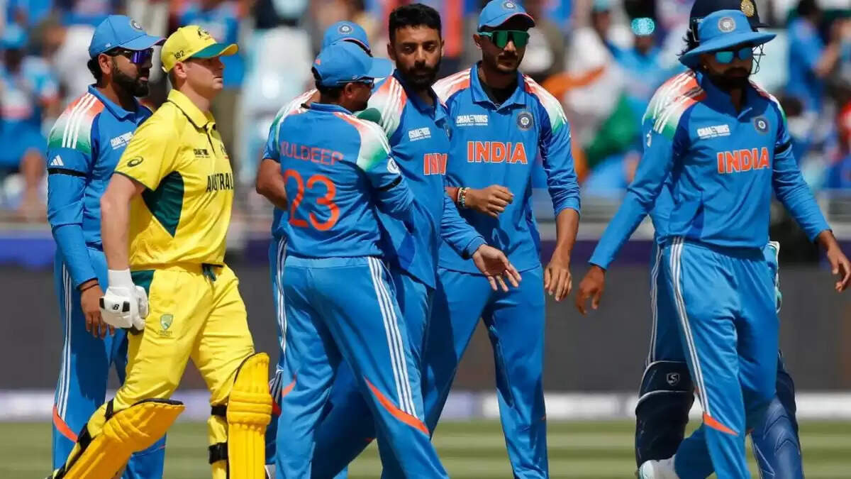 भारत-ऑस्ट्रेलिया ODI सीरीज के लिए 15 सदस्यीय टीमों की घोषणा, RCB के 9 खिलाड़ी शामिल
