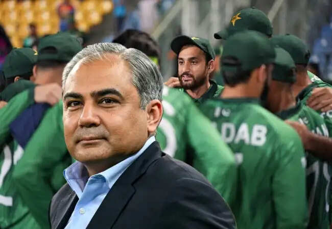 पाकिस्तान क्रिकेट टीम पर भारी जुर्माना: टी20 वर्ल्ड कप में असफलता का खामियाजा