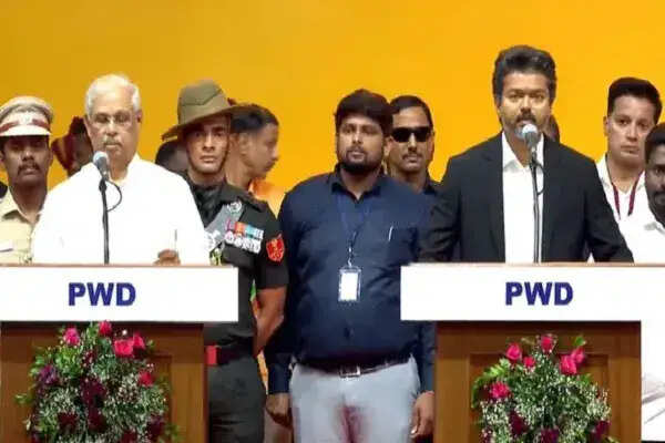 तमिलनाडु में विजय सरकार का आगाज, नए मुख्यमंत्री ने ली शपथ