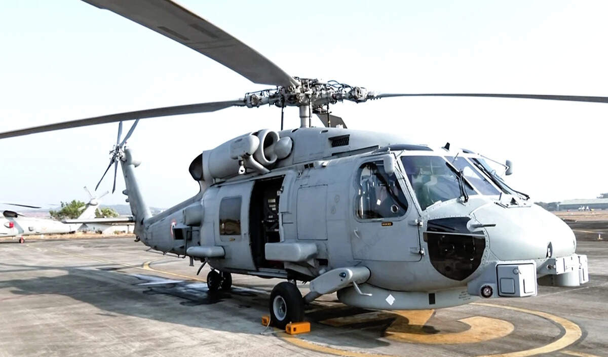 भारतीय नौसेना ने गोवा में नए हेलीकॉप्टर स्क्वाड्रन का किया उद्घाटन