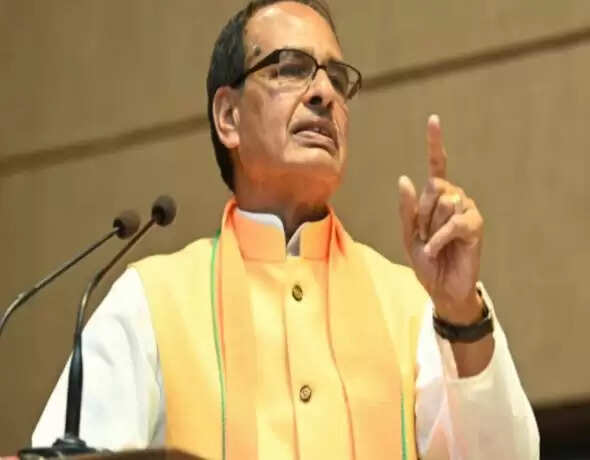 कृषि मंत्री शिवराज सिंह चौहान का रायसेन दौरा: विकास समिति की बैठक में भागीदारी
