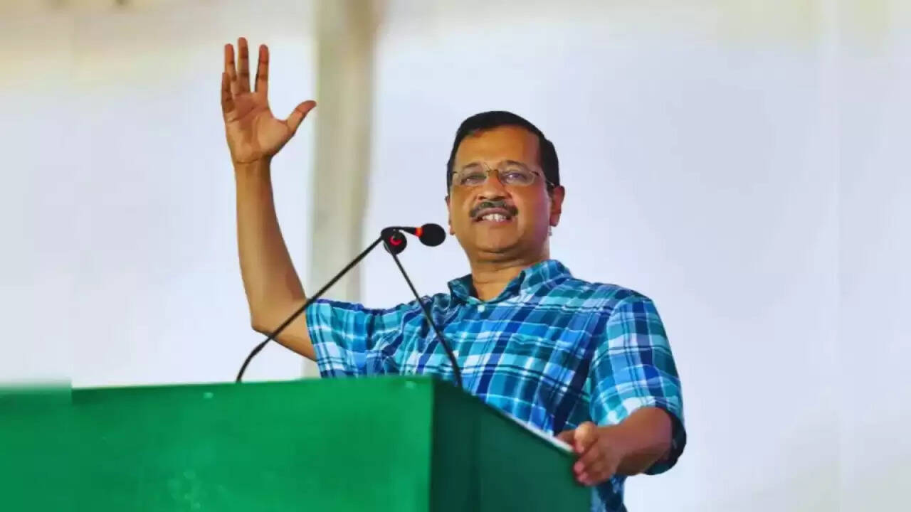 अरविंद केजरीवाल का गुजरात दौरा: कपास किसानों के हक में उठाई आवाज