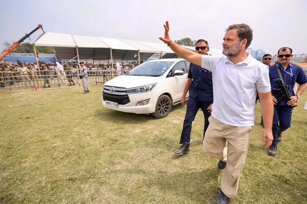 राहुल गांधी की अंडमान निकोबार यात्रा: चुनावी प्रचार या आराम?