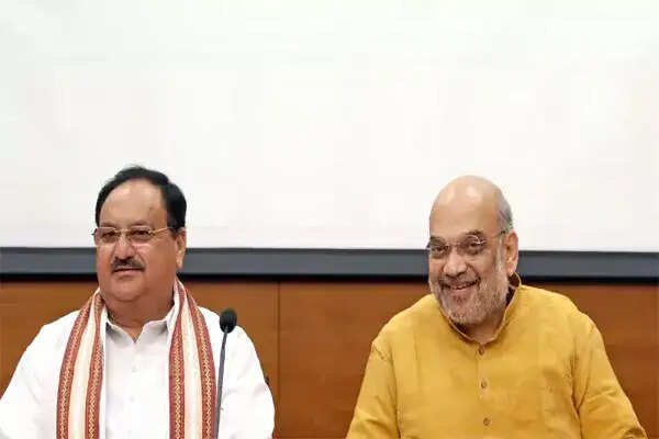 बीजेपी की ऐतिहासिक जीत के बाद पश्चिम बंगाल और असम में नई सरकार का गठन