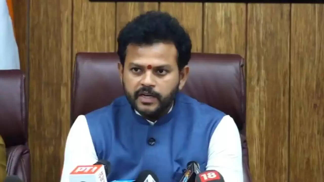 अहमदाबाद विमान दुर्घटना पर केंद्रीय मंत्री की संवेदनाएं