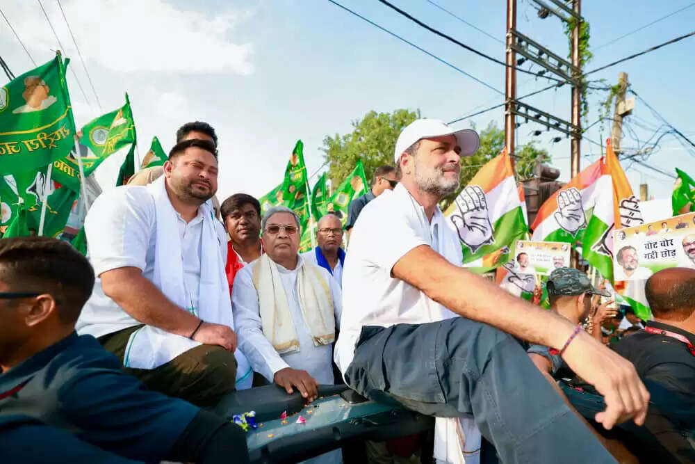 बिहार में कांग्रेस और राजद की अलग-अलग अधिकार यात्राएं: सीट बंटवारे की खींचतान