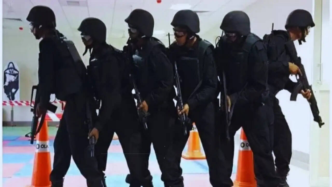 उत्तर प्रदेश में आतंकवाद निरोधक दस्ते ने पकड़ा खतरनाक आतंकी मॉड्यूल, पाकिस्तान से जुड़े तार