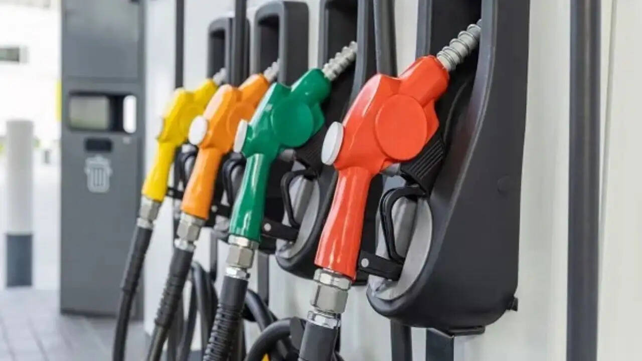 भारत में प्रीमियम पेट्रोल की कीमतों में वृद्धि: जानें क्या है असर?