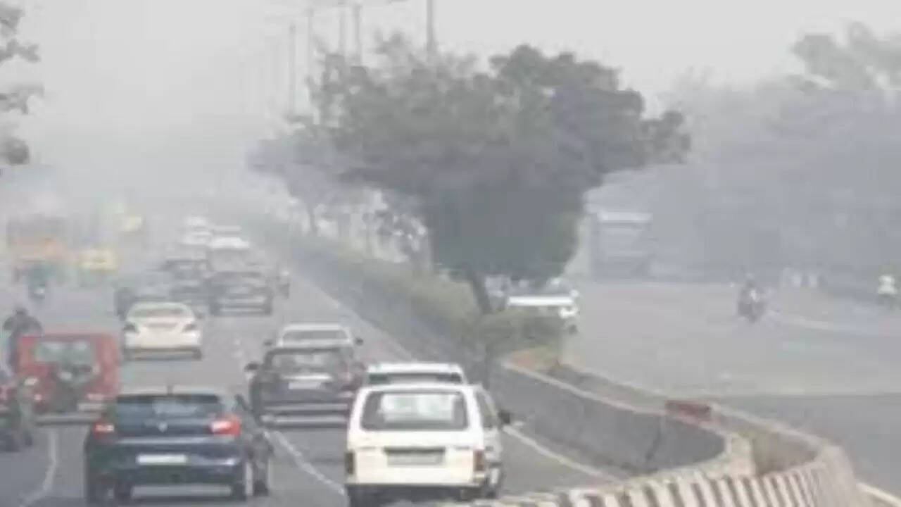 दिल्ली में प्रदूषण में सुधार, GRAP स्टेज-III की पाबंदियां हटाई गईं