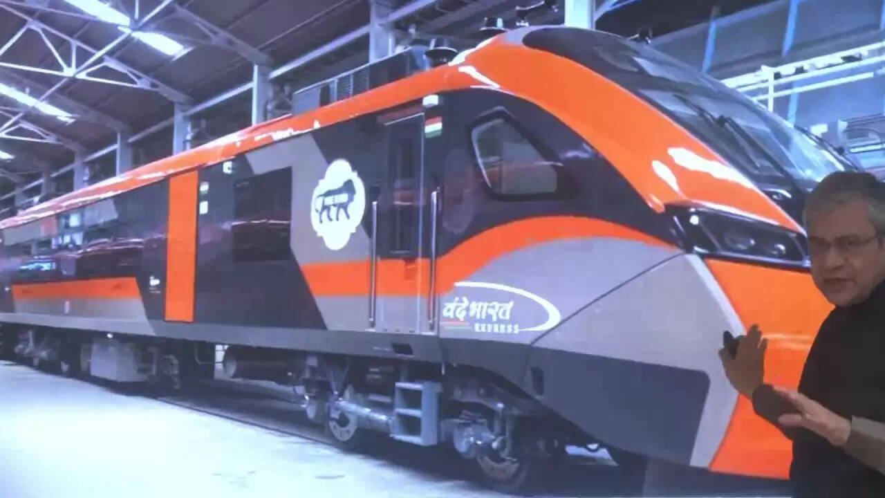 भारत की पहली वंदे भारत स्लीपर ट्रेन: आरामदायक यात्रा का नया अनुभव