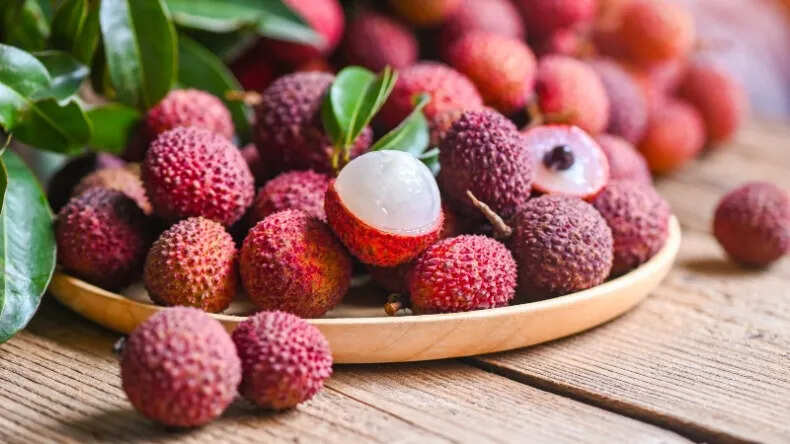 गर्मियों में लीची के स्वास्थ्य लाभ: जानें इसके फायदे