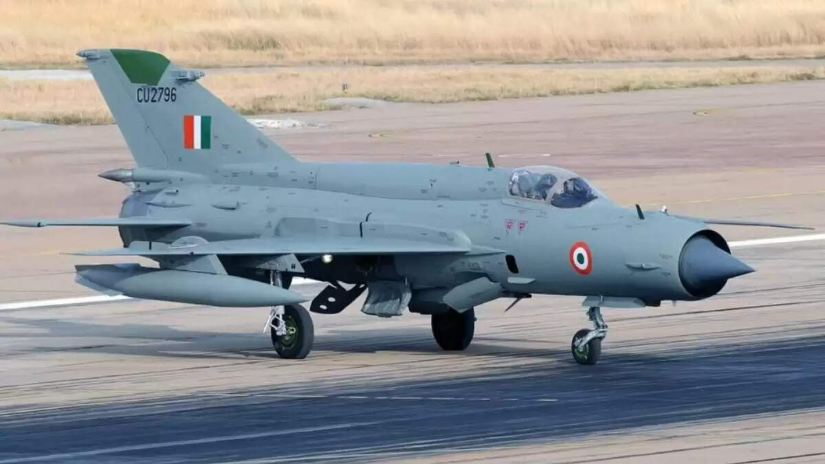 भारतीय वायुसेना में MIG-21 विमानों की सेवाओं का अंत