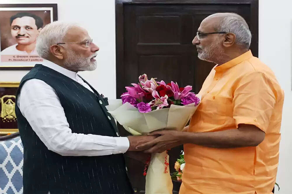 सीपी राधाकृष्णन बने भारत के नए उप राष्ट्रपति, विपक्षी उम्मीदवार को हराया
