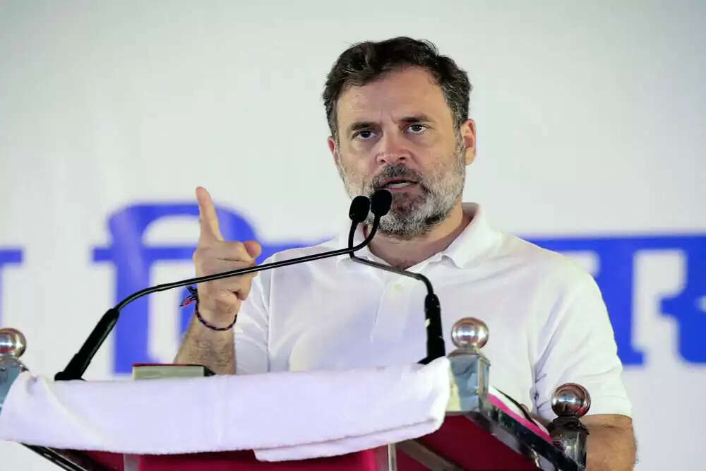 राहुल गांधी का सेना पर विवादास्पद बयान: 10% आबादी का नियंत्रण