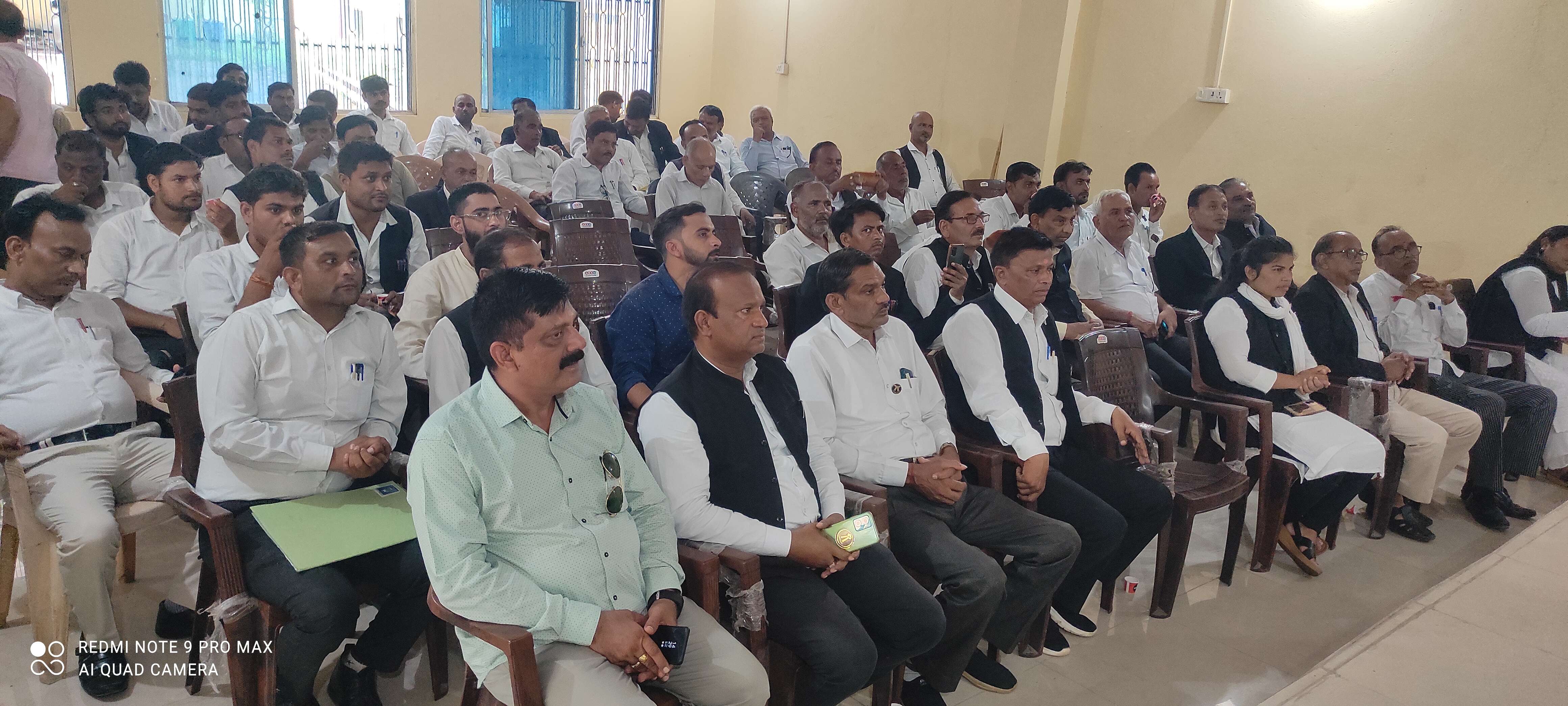 पृथक बुंदेलखंड राज्य की मांग के समर्थन में अधिवक्ताओं ने भरी हुंकार