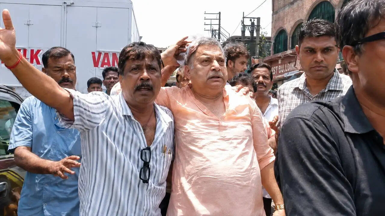 पश्चिम बंगाल में TMC नेताओं पर हमले, कल्याण बनर्जी घायल