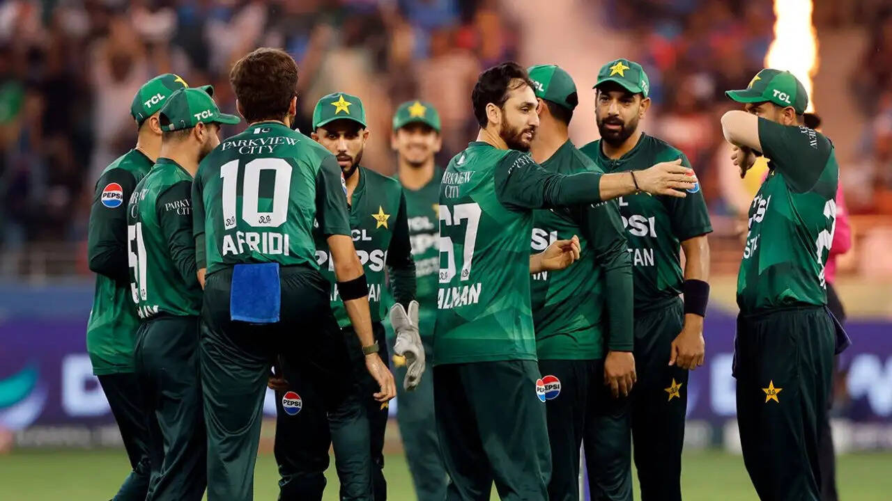 पाकिस्तान क्रिकेट टीम का निराशाजनक टी20 विश्व कप अभियान और जुर्माना