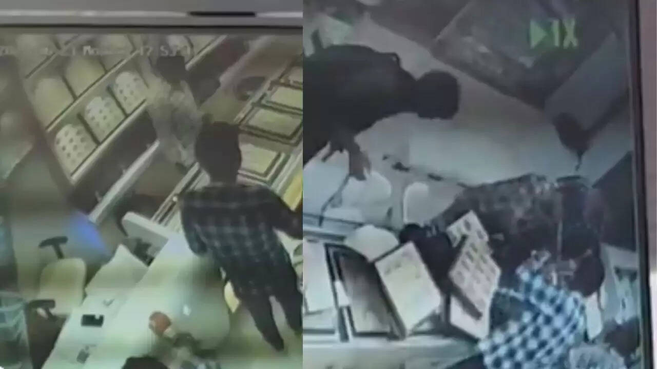बोकारो में दिनदहाड़े ज्वैलरी दुकान में लूट, पुलिस ने शुरू की जांच