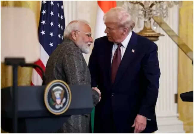 भारत-यूएस संबंध: ट्रंप का दावा, मोदी ने रूस से तेल खरीदने का दिया आश्वासन