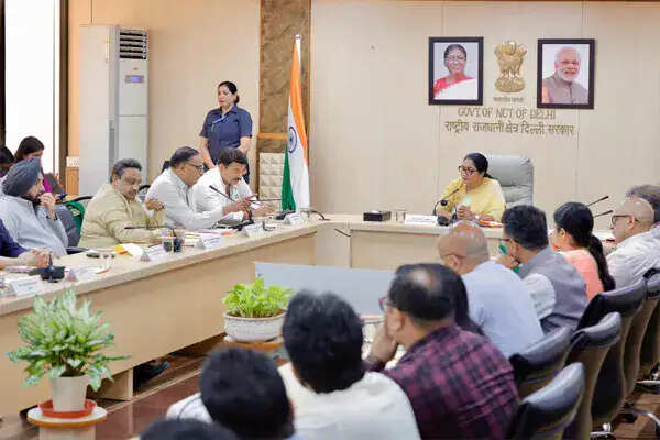 दिल्ली में ओ-जोन कॉलोनियों के निवासियों के लिए राहत की खबर