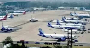 दिल्ली एयरपोर्ट पर उड़ान सेवाएँ सामान्य होने की ओर