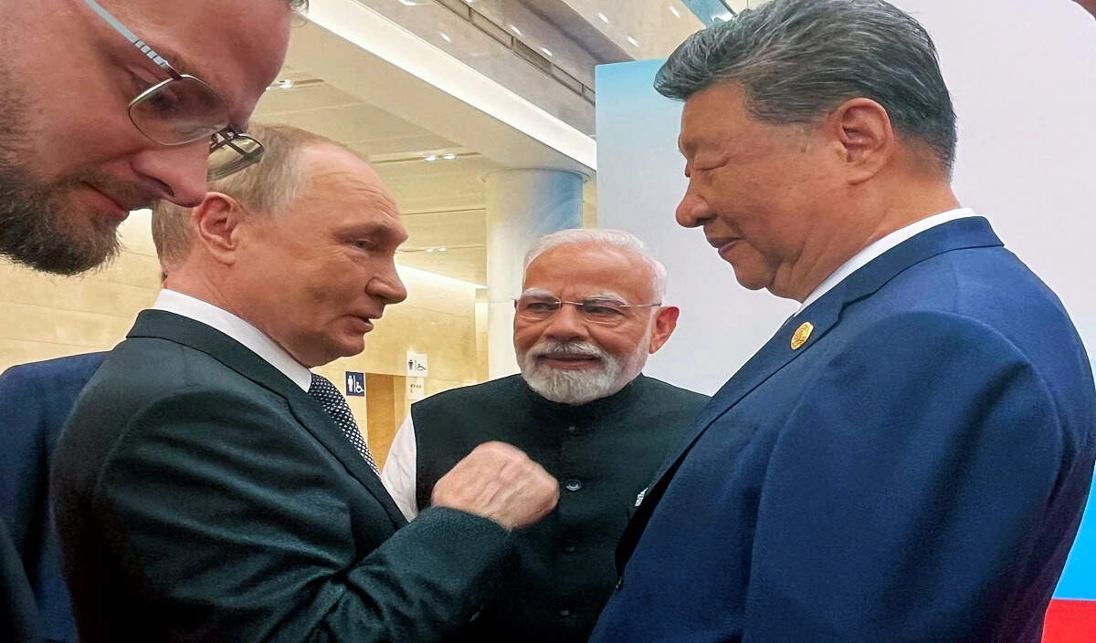 गवर्नर न्यूसम ने ट्रंप पर किया कटाक्ष, साझा किया मोदी-पुतिन-शी का वीडियो