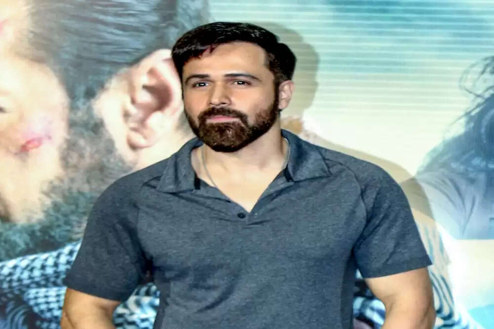 इमरान हाशमी ने डेंगू से उबरने के बाद 'दे कॉल हिम ओजी' की शूटिंग शुरू की